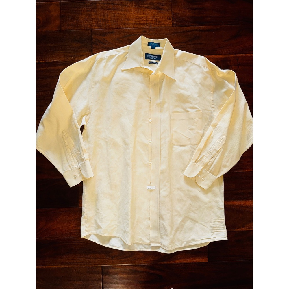 Stafford Dress Shirt Mens 15.5 32/33 Yellow Excellent Relaxed Fit 2-Ply Oxford